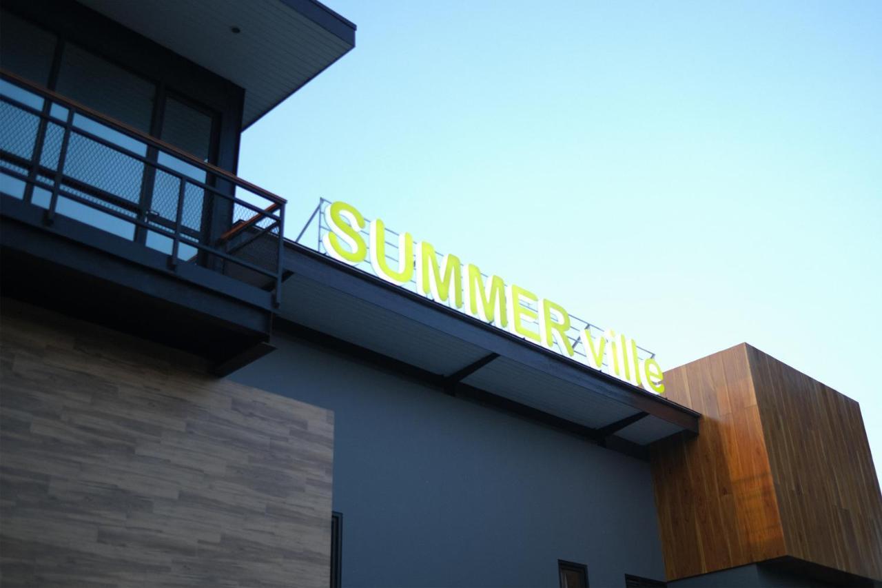 Hotel Summerville Majalengka Exterior foto